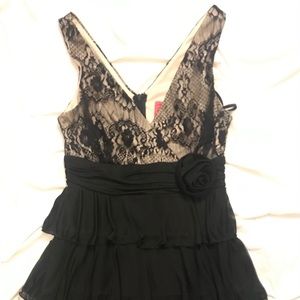 A bundle of 3 dresses :)